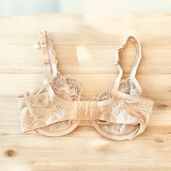 Bali Women’s Lace Desire Underwire Bra 6543 |36D| Champagne Shimmer - Picture 4 of 6